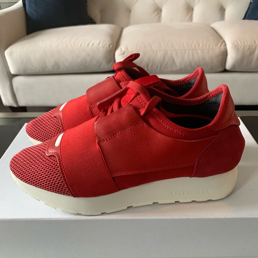 Balenciaga Race Runner Sneakers size 37
